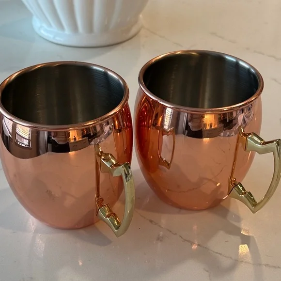 Copper Moscow Mule Mugs with Gold Handles, set of 2 - Picture 9 of 11